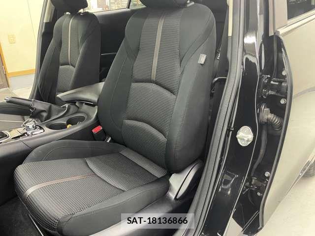Mazda AXELA SPORT 2018-08 841705-8