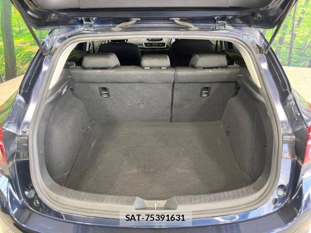 Mazda AXELA SPORT 2016-11 848038-9