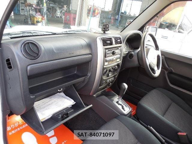 Mazda AZ-OFFROAD 2013-12 6902400-12