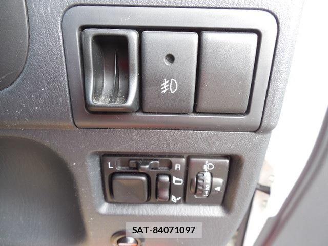 Mazda AZ-OFFROAD 2013-12 6902400-22