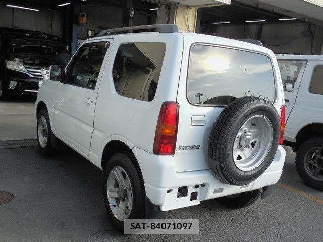 Mazda AZ-OFFROAD 2013-12 6902400-3