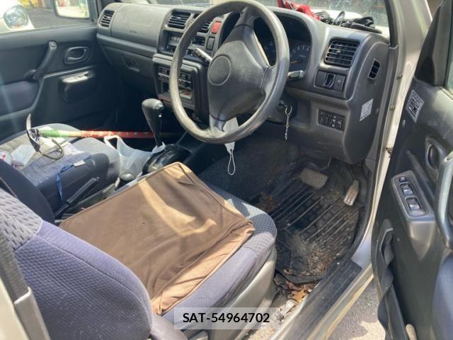 Mazda AZ-OFFROAD 2002-03 7215139-8