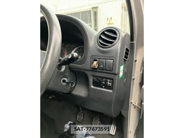 Mazda AZ-OFFROAD 2009-11 7249871-13