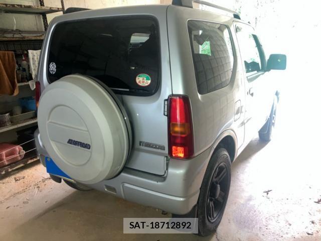 Mazda AZ-OFFROAD 2006-12 8313224-3