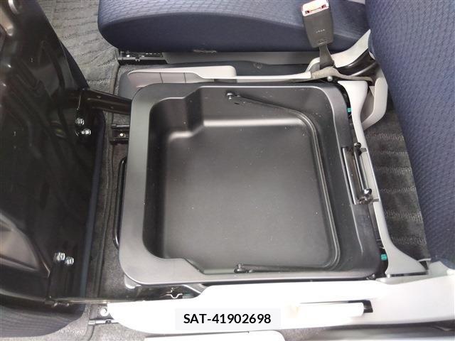Mazda AZ-WAGON 2011-08 7356946-26