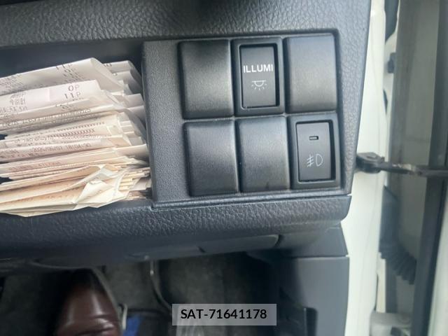 Mazda AZ-WAGON 2010-04 8313227-17