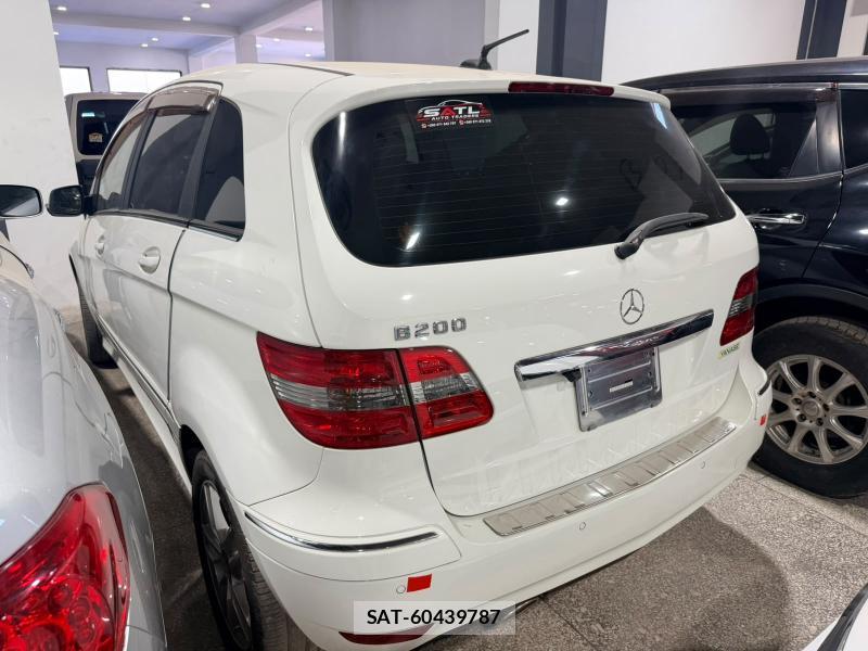 Mercedes Benz B-CLASS 2009 8231572-3