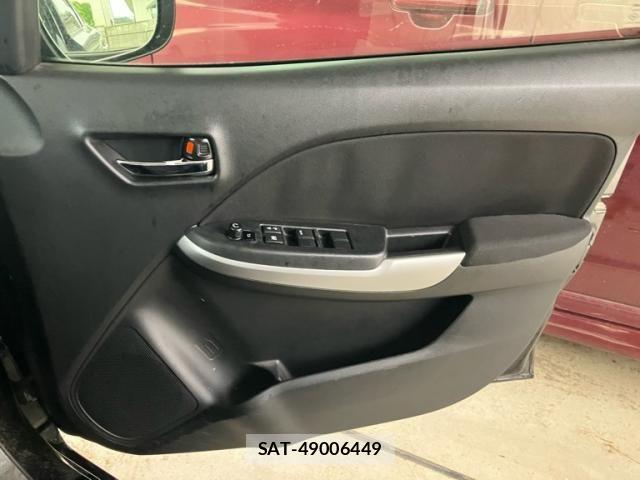 Suzuki BALENO 2016-03 7615142-13