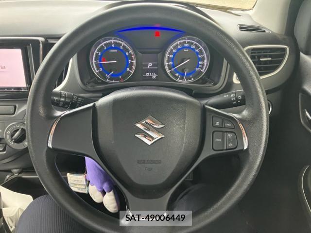 Suzuki BALENO 2016-03 7615142-15