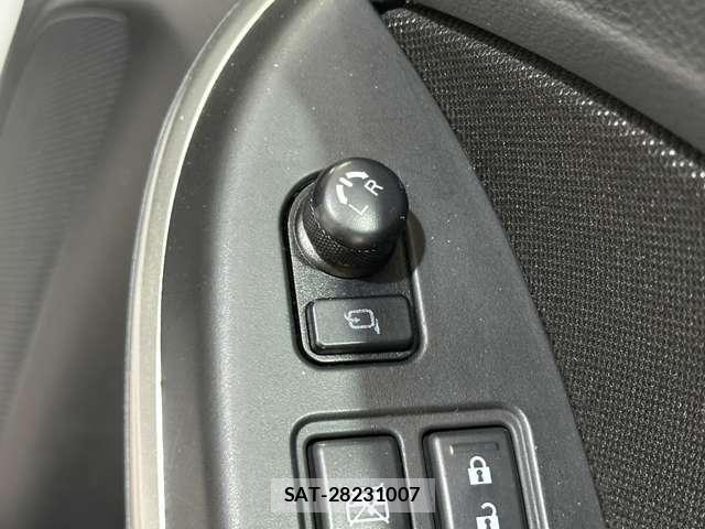 Suzuki BALENO 2017-04 7721138-14