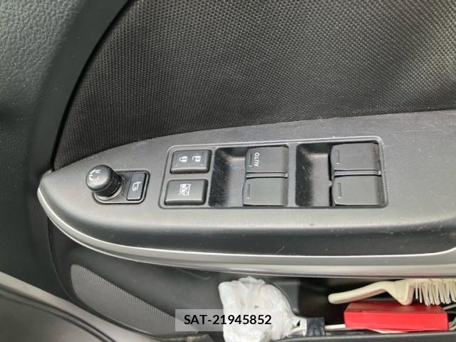 Suzuki BALENO 2016-10 7782820-12