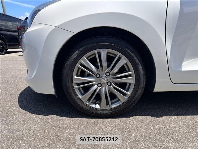 Suzuki BALENO 2017-01 8313228-10