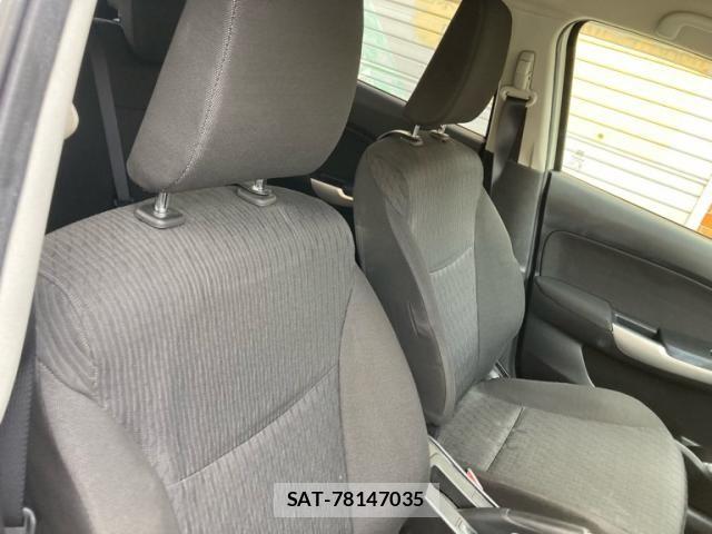Suzuki BALENO 2017-01 8561231-12