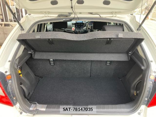 Suzuki BALENO 2017-01 8561231-15