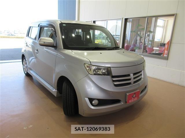 Toyota BB 2011-10 4038768-1