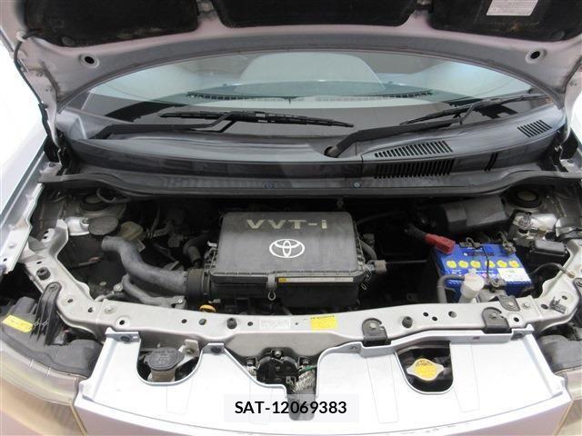 Toyota BB 2011-10 4038768-22