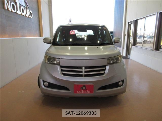Toyota BB 2011-10 4038768-2