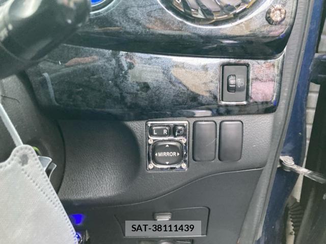Toyota BB 2007-05 4638141-15