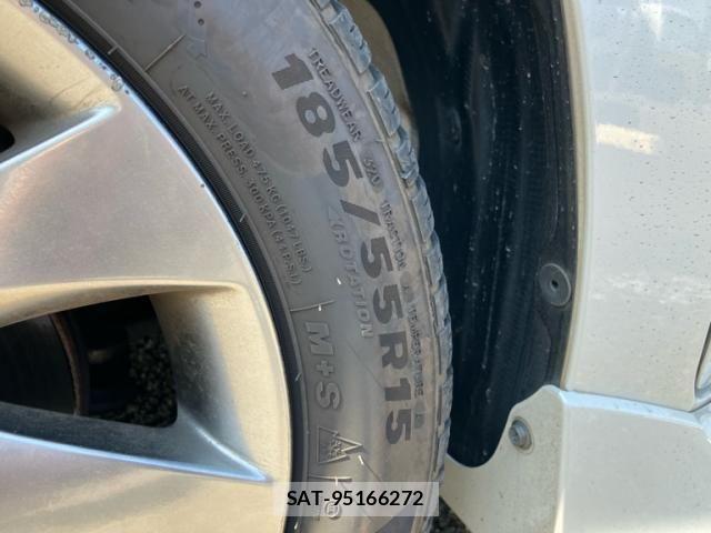 Toyota BB 2013-05 4930640-7