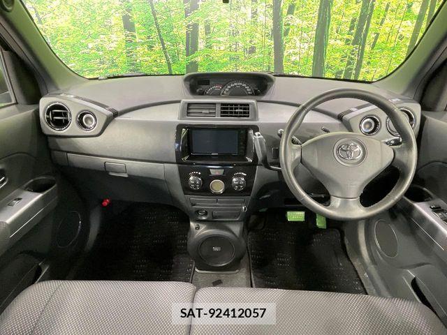 Toyota BB 2013-05 6715702-1