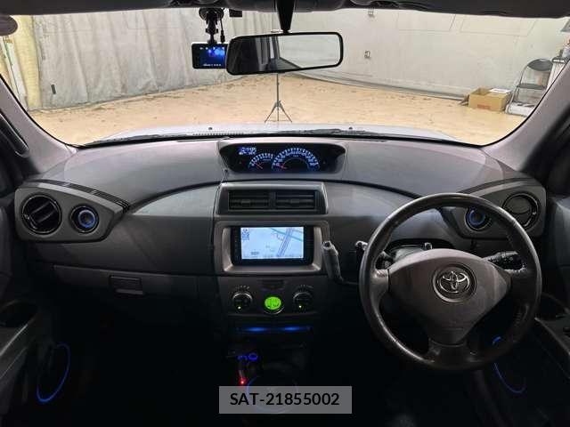 Toyota BB 2009-10 6902422-10