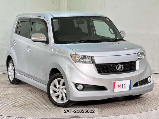 Toyota BB 2009-10 6902422-1