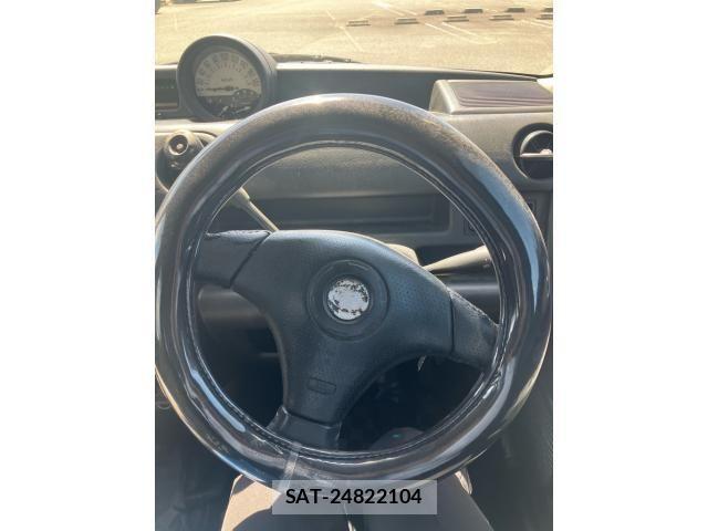 Toyota BB 2000-12 6902427-11