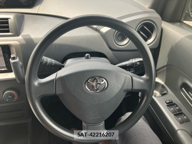 Toyota BB 2009-09 7020062-10