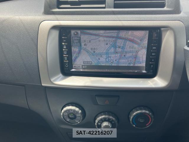 Toyota BB 2009-09 7020062-12