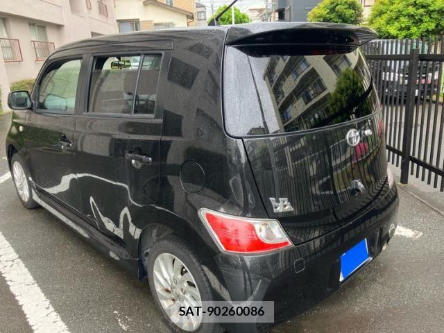 Toyota BB 2006-01 7057549-3