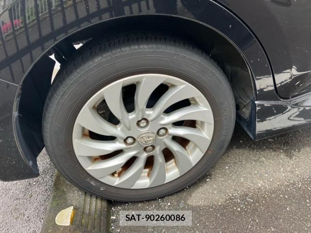 Toyota BB 2006-01 7057549-6