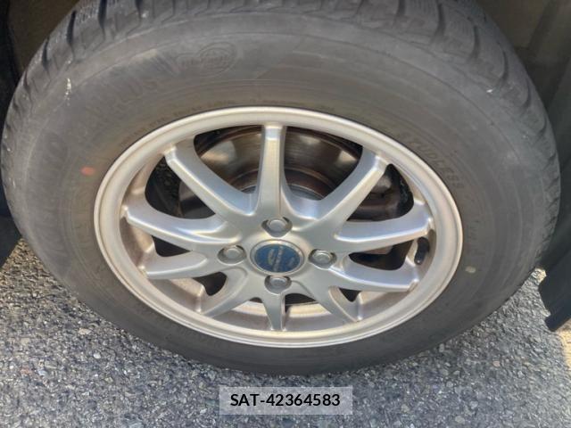 Toyota BB 2007-10 7215147-4