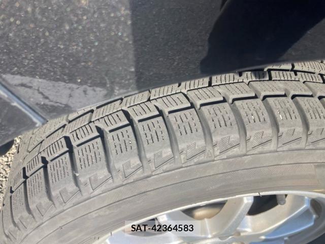 Toyota BB 2007-10 7215147-8
