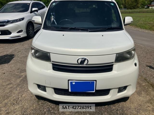 Toyota BB 2011-09 7215154-4