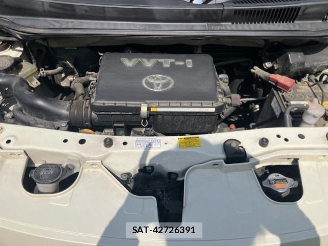 Toyota BB 2011-09 7215154-8