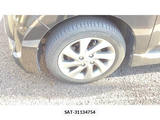 Toyota BB 2012-02 7249872-9