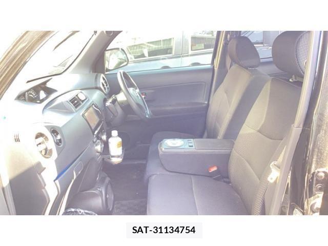 Toyota BB 2012-02 7249872-12