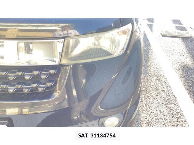 Toyota BB 2012-02 7249872-16