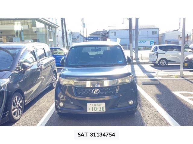 Toyota BB 2012-02 7249872-2
