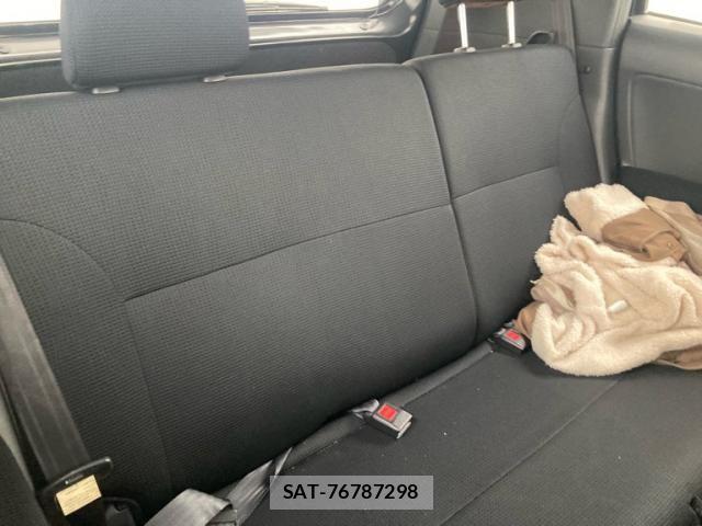 Toyota BB 2009-08 7325826-15