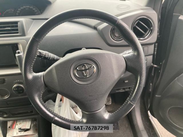Toyota BB 2009-08 7325826-16