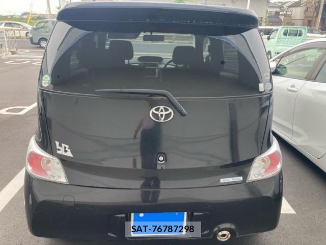 Toyota BB 2009-08 7325826-4