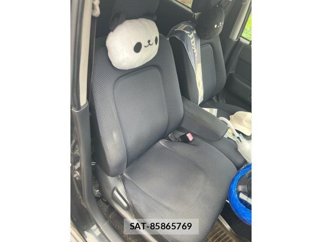 Toyota BB 2005-06 7325825-12