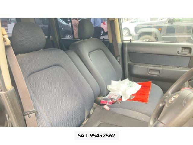 Toyota BB 2005-11 7356950-13