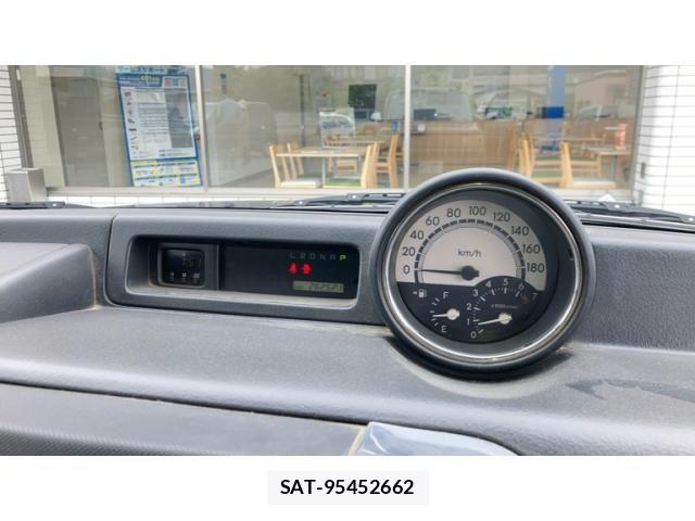 Toyota BB 2005-11 7356950-20