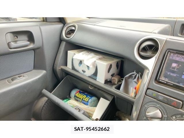 Toyota BB 2005-11 7356950-24
