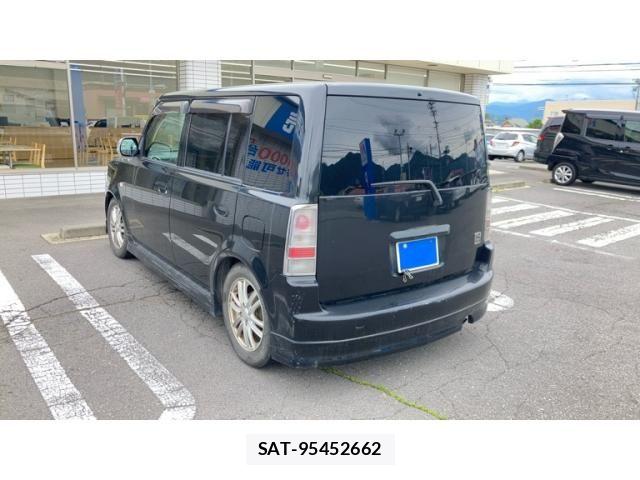 Toyota BB 2005-11 7356950-6
