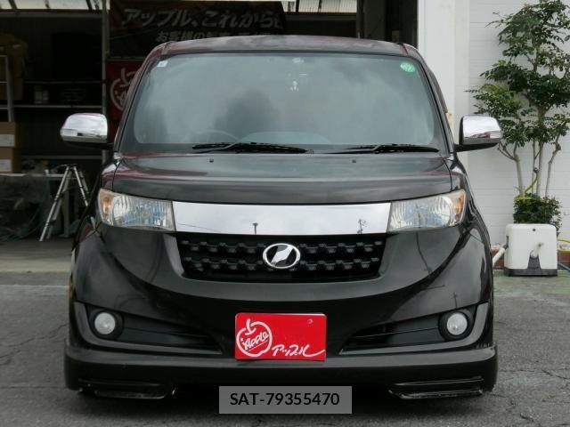 Toyota BB 2013-09 7356945-1