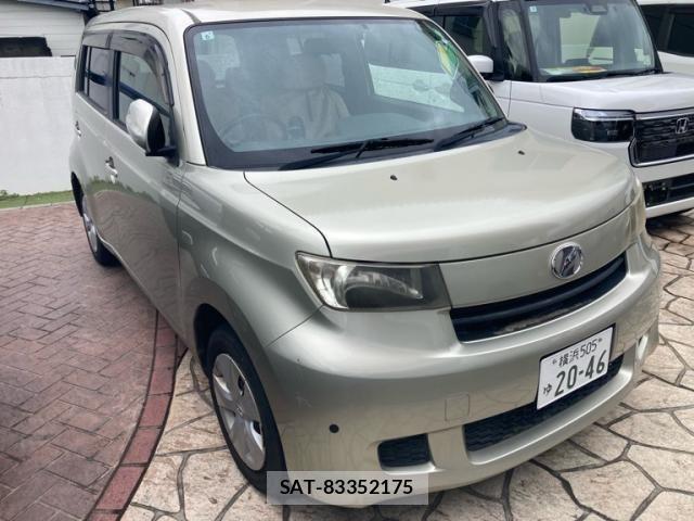 Toyota BB 2011-06 7356949-1