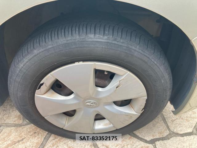 Toyota BB 2011-06 7356949-2